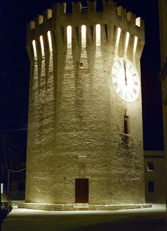 Hotel Regent - In Pieno Centro San Benedetto del Tronto Exterior photo