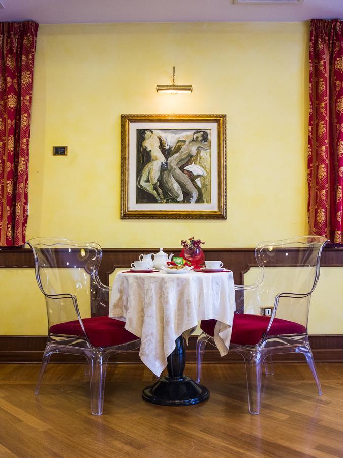 Hotel Regent - In Pieno Centro San Benedetto del Tronto Exterior photo